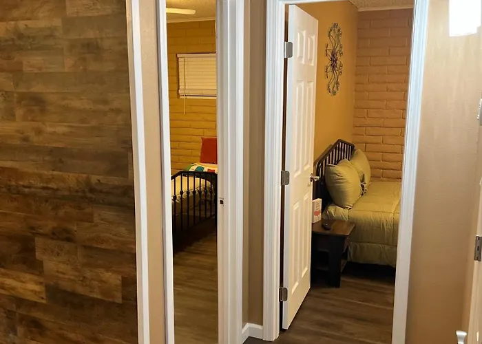 Relaxing River Family Retreat Bullhead City